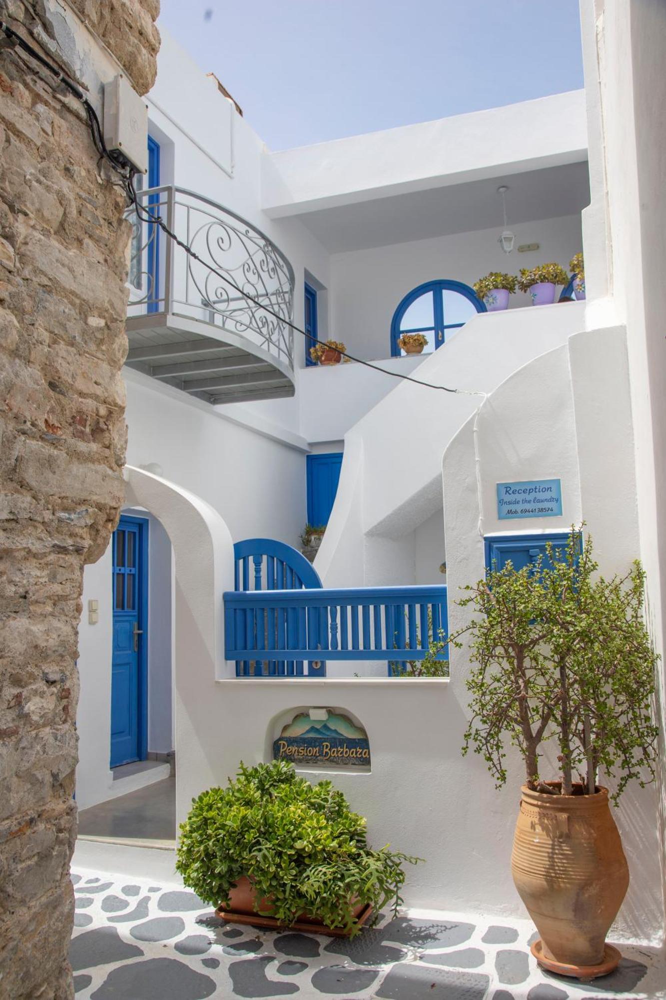 Pension Barbara Katapola Exterior photo